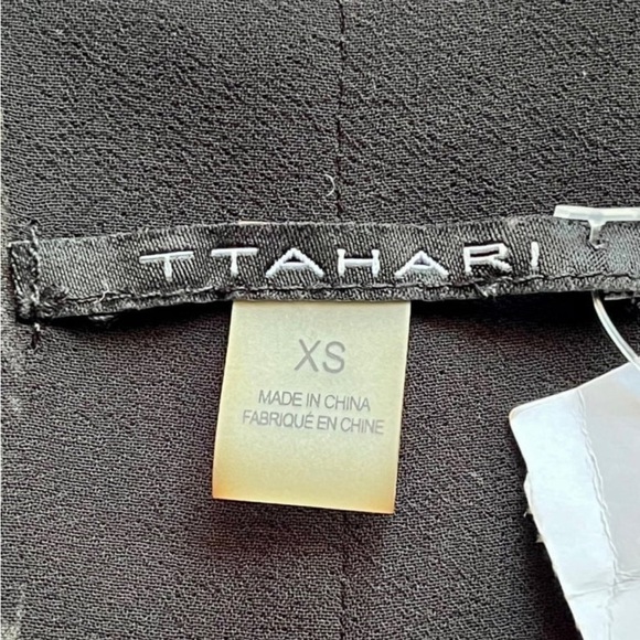 T Tahari black white floral sleeveless pullover blouse flowy relaxed fit XS - Picture 8 of 8